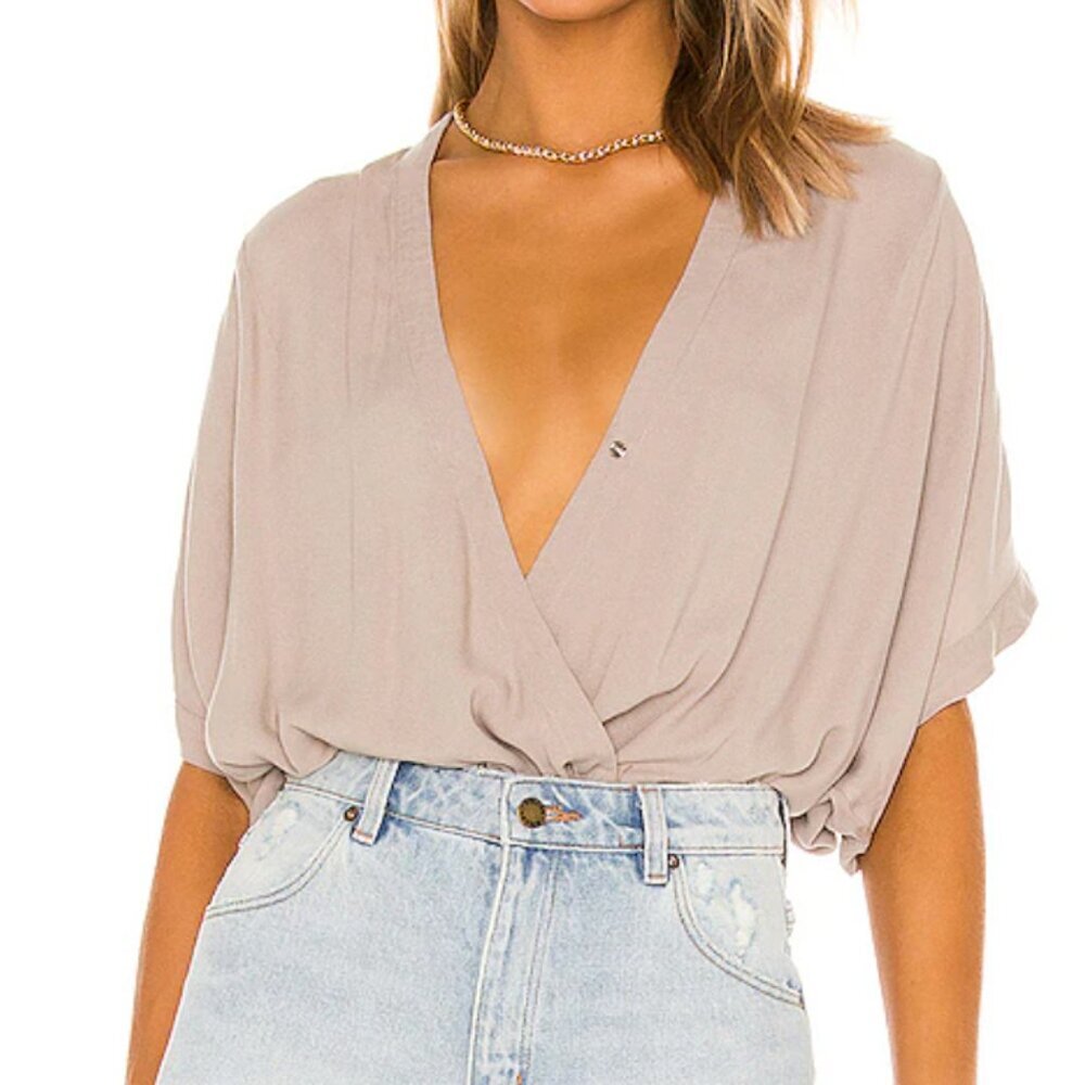 Bobi Beach Crepe Top in Tan size large